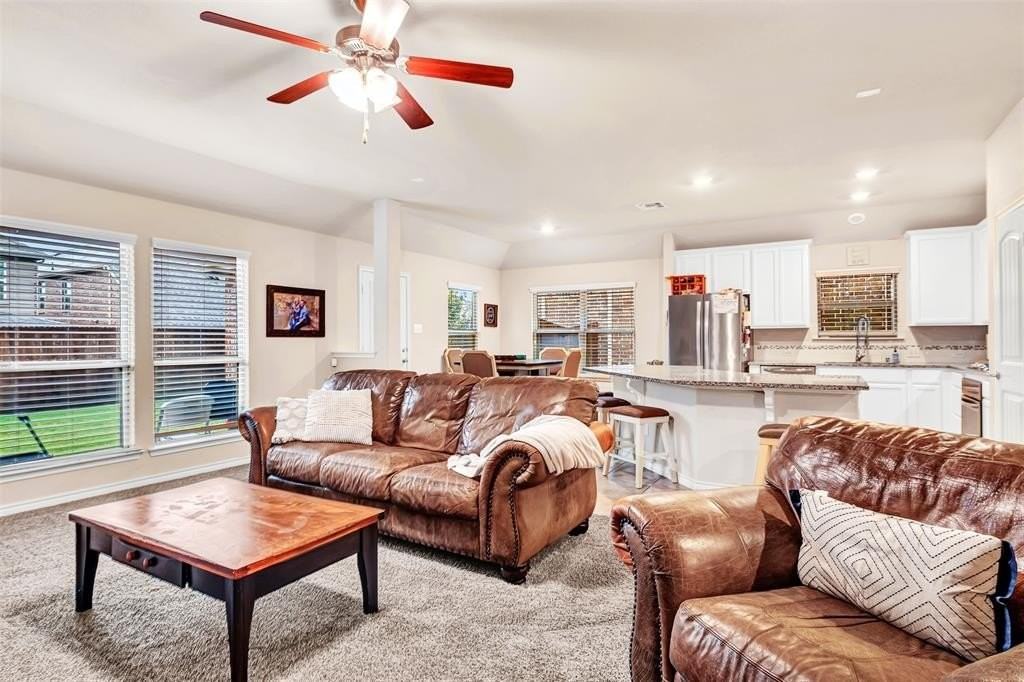 10100 Levelland Pl - Photo 6 of 31