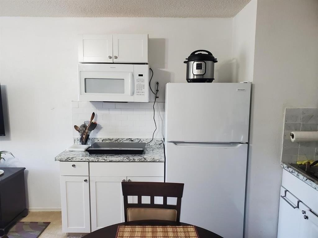 3410 Clydesdale Dr - Photo 5 of 9