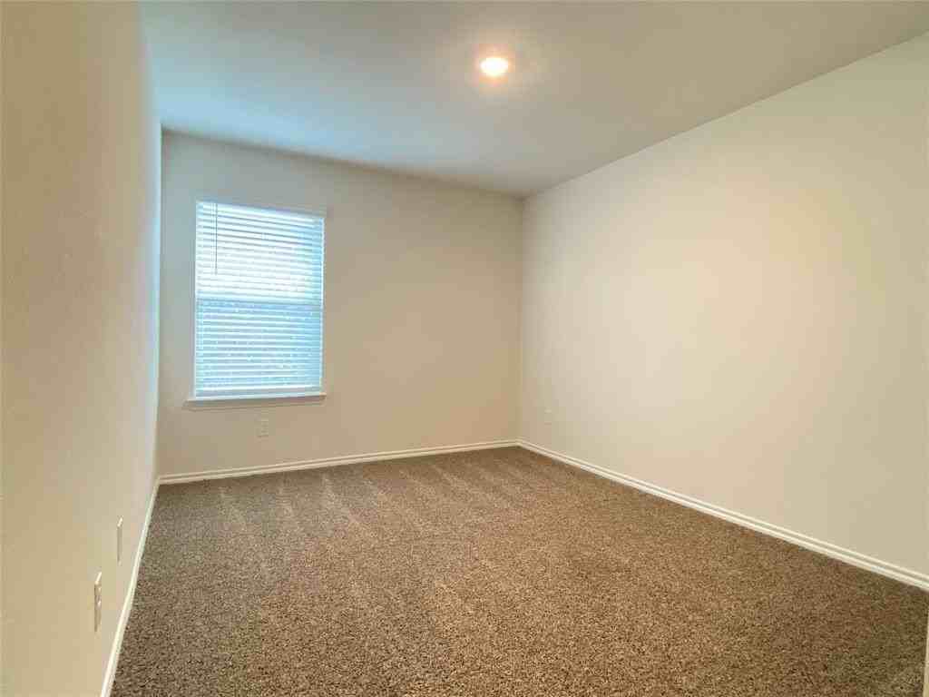 3126 Channing Dr - Photo 7 of 15