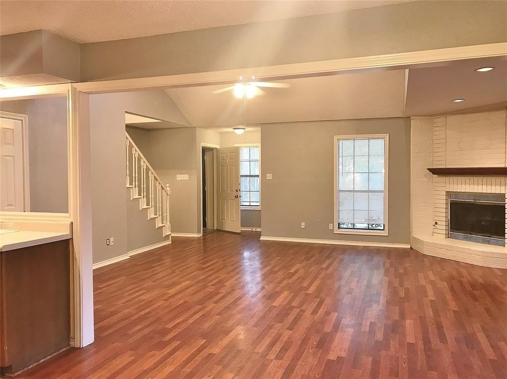 1129 Bent Oaks Dr - Photo 5 of 16