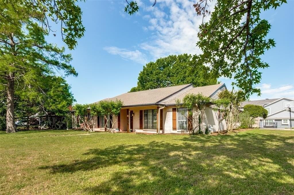 3227 Rolling Knoll Dr - Photo 2 of 20