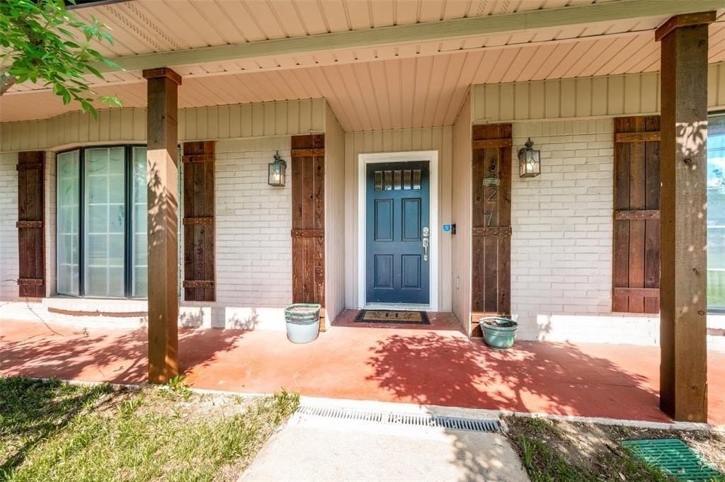 3227 Rolling Knoll Dr - Photo 3 of 20