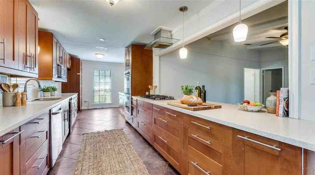 3227 Rolling Knoll Dr - Photo 6 of 20