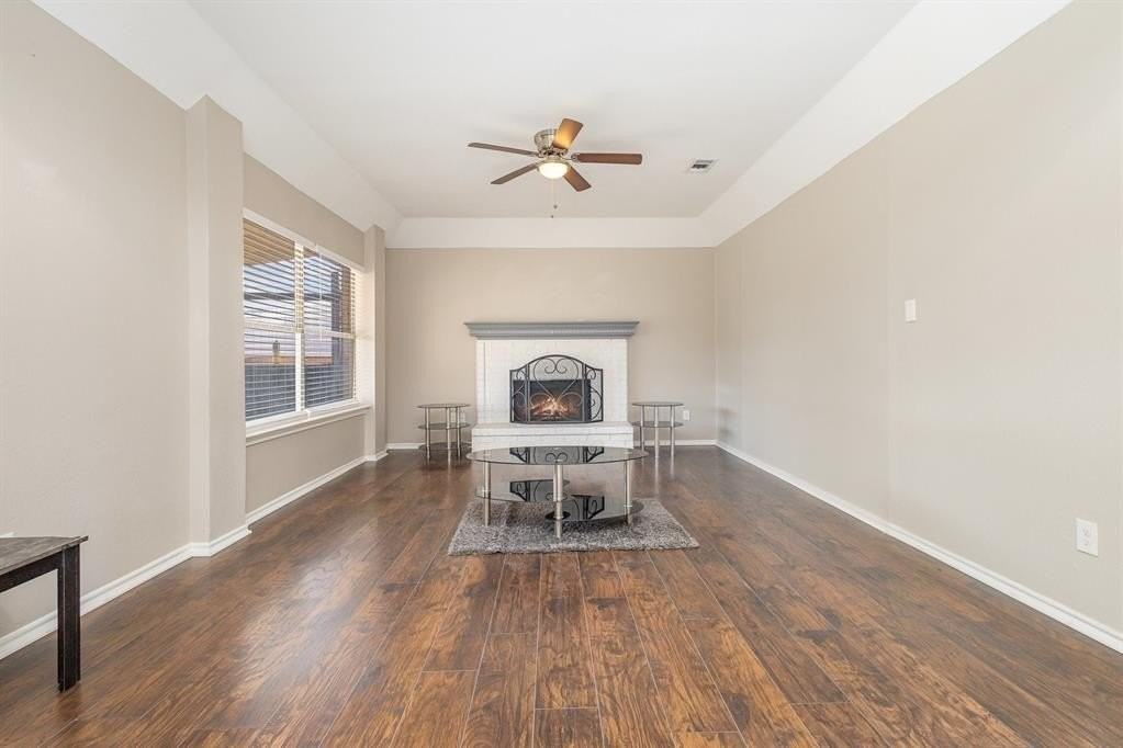 1406 Quail Crest Dr - Photo 7 of 29