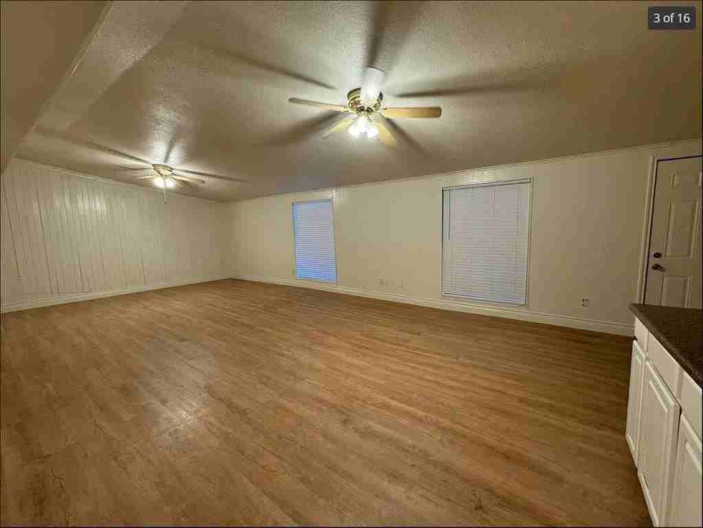 2508 Mcclure St - Photo 3 of 15