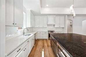 122 John St - Photo 5 of 12