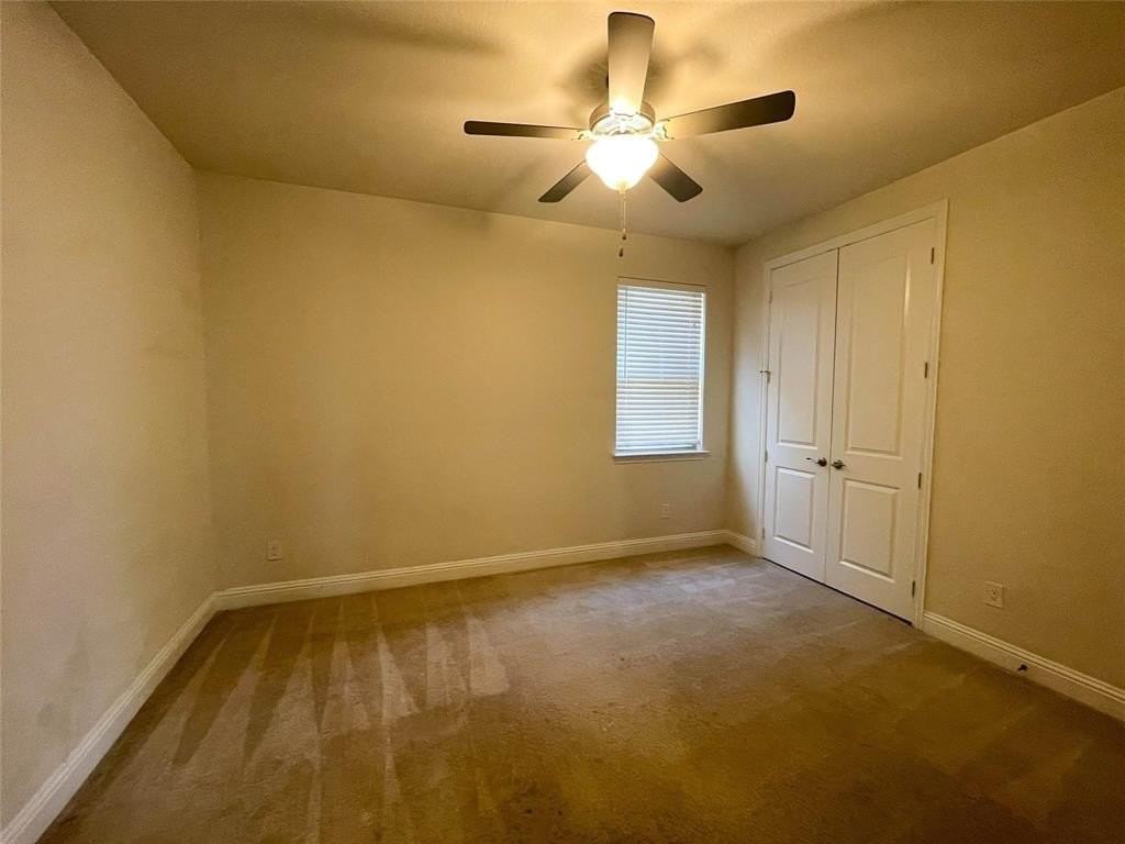 723 Callaway Dr - Photo 5 of 25