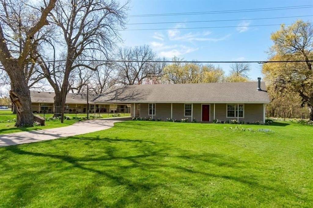 3311 W Fm 813 #G - Photo 2 of 15