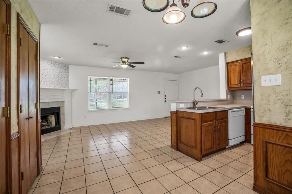 3311 W Fm 813 #G - Photo 3 of 15