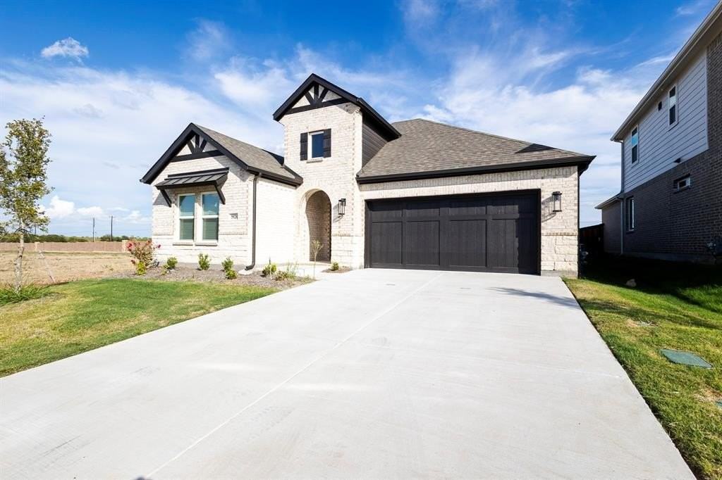 5928 Mustang Creek Ln - Photo 4 of 28