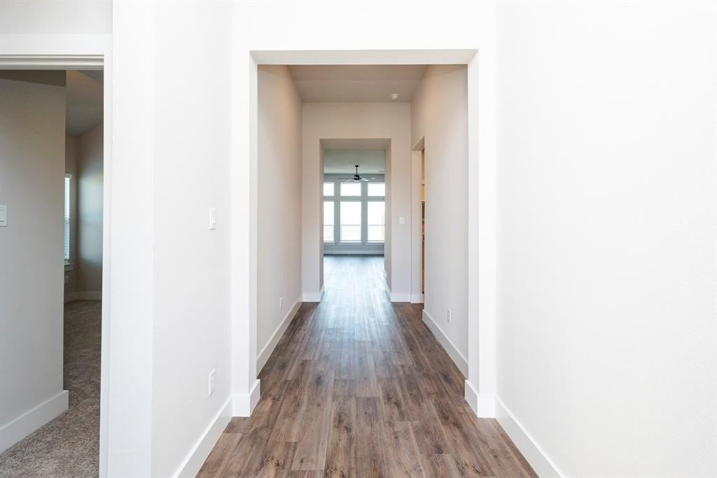 5928 Mustang Creek Ln - Photo 5 of 28