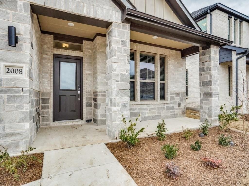 2008 Edgewater St - Photo 2 of 25