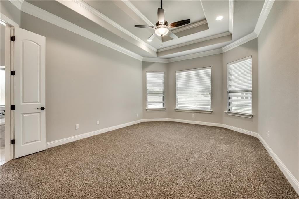 8240 Scharmel Ln - Photo 7 of 22