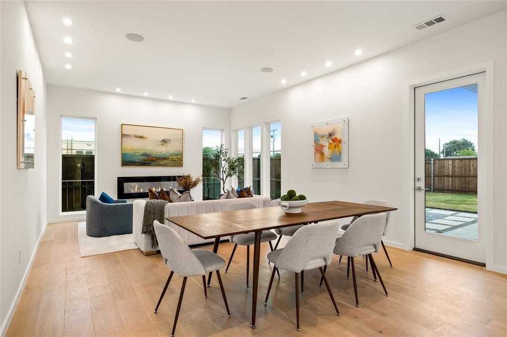 828 Mcbroom St - Photo 2 of 11