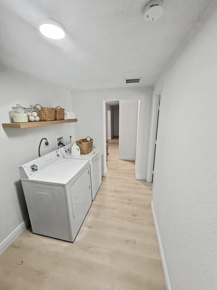 N 51st St - Photo 4 of 25