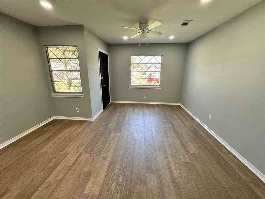 3414 June Dr - Photo 6 of 19