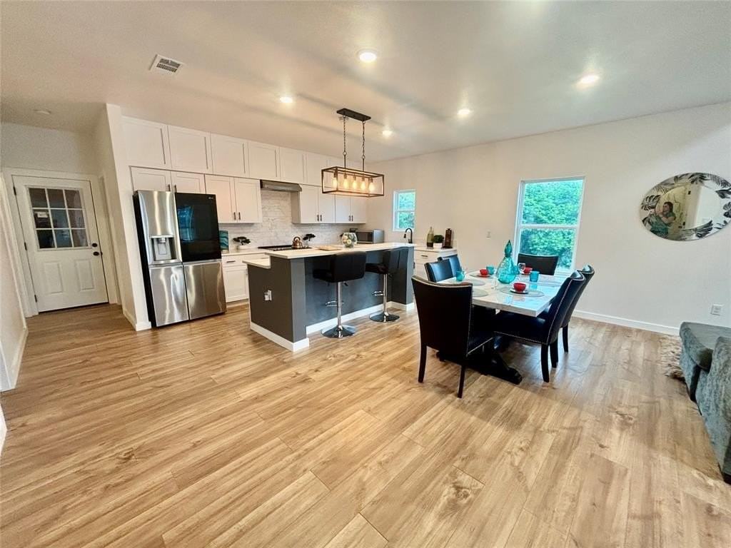 5114 Stoneridge Dr - Photo 3 of 28