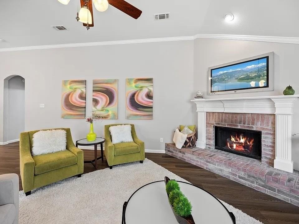 10122 Loving Trail Dr - Photo 7 of 26