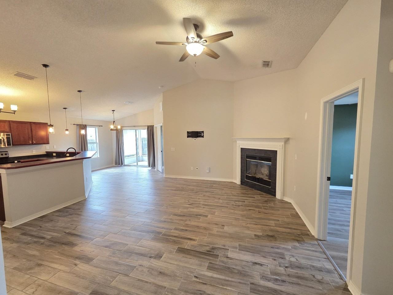 1973 Catline Cir - Photo 5 of 29