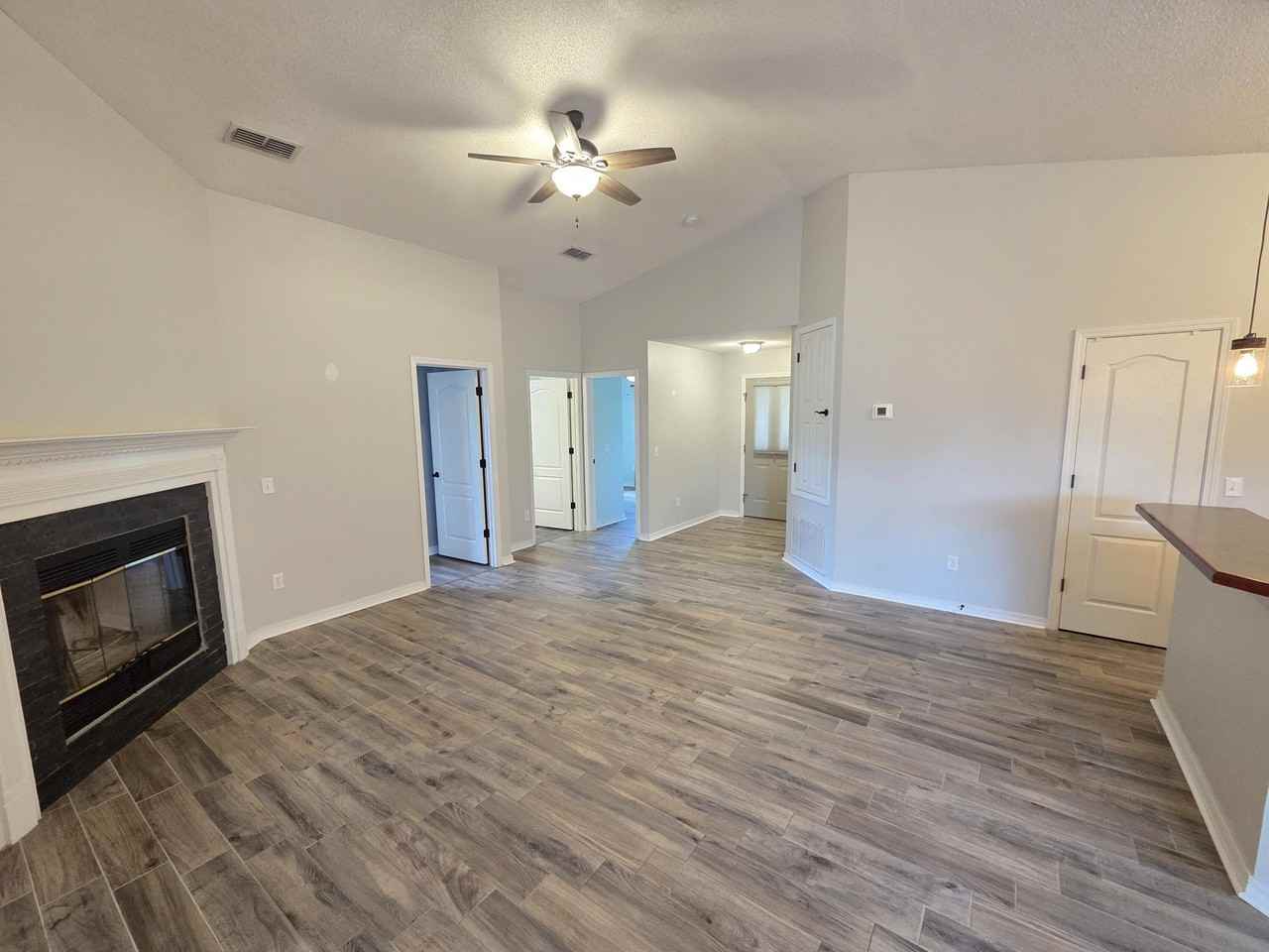 1973 Catline Cir - Photo 7 of 29