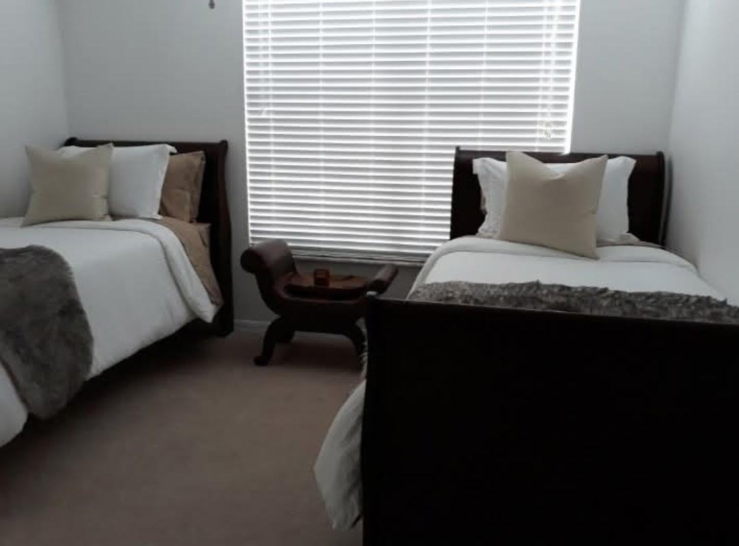 Sawgrass Dr - Photo 2 of 10