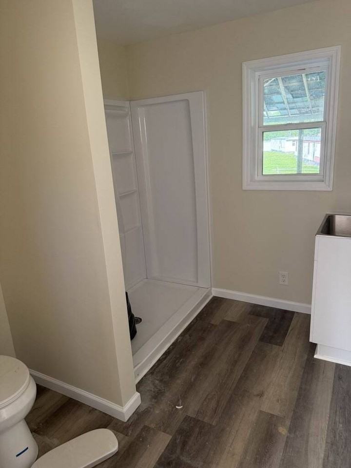 808 Annie Pearle Ln - Photo 2 of 6