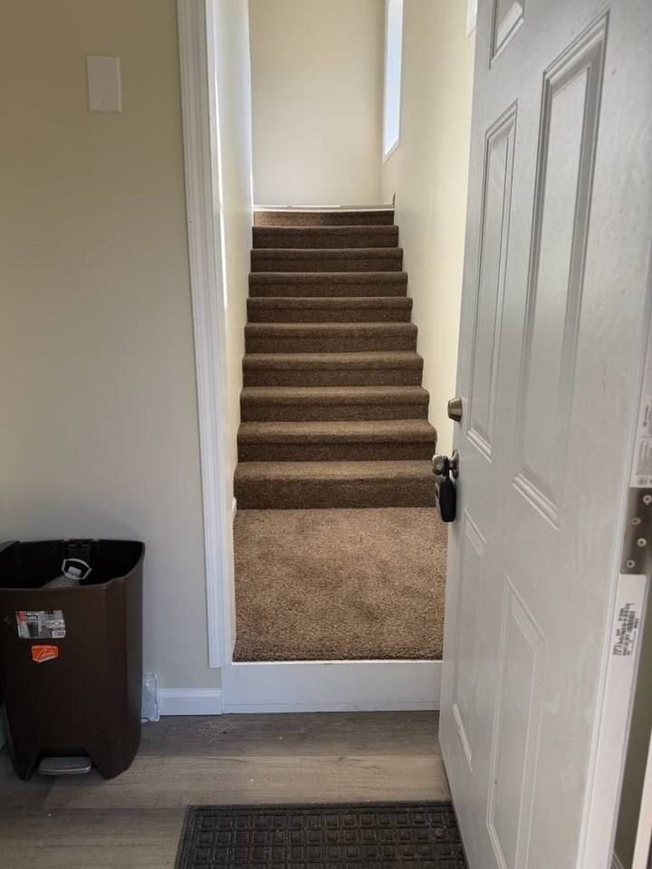 808 Annie Pearle Ln - Photo 3 of 6