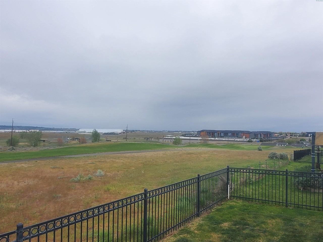 2668 Sandpiper Loop - Photo 4 of 23