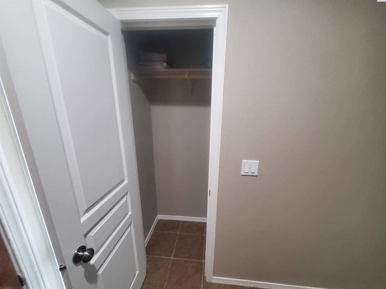 2668 Sandpiper Loop - Photo 6 of 23