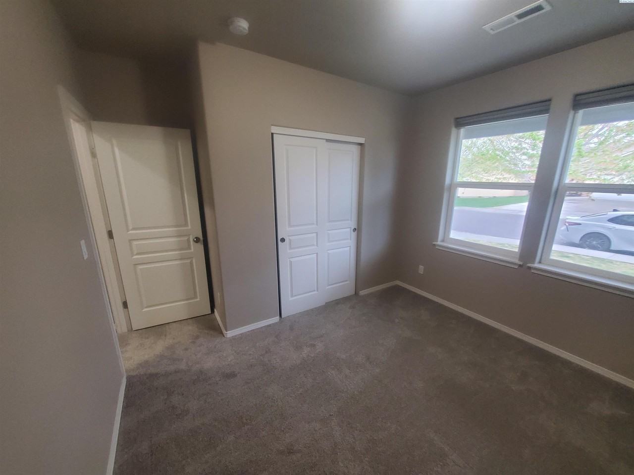 2668 Sandpiper Loop - Photo 7 of 23