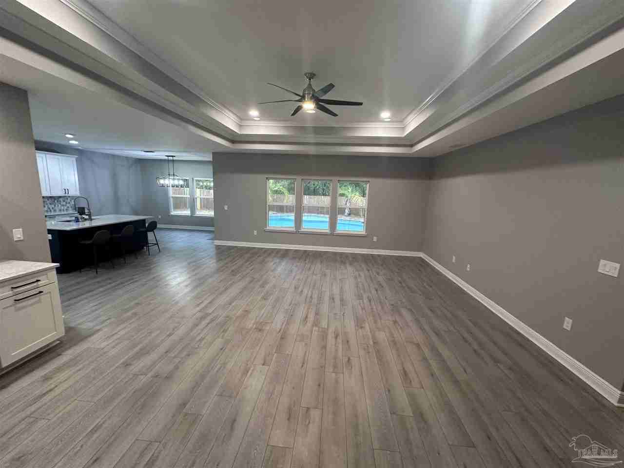 4745 Dupont Cir - Photo 5 of 45