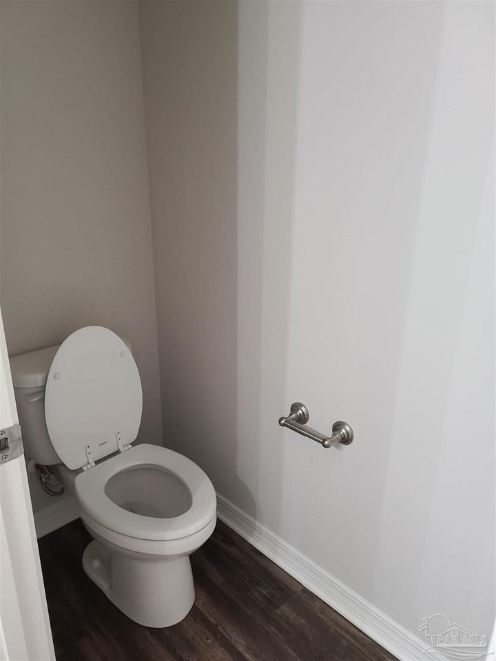 715 W Ensley St - Photo 7 of 21