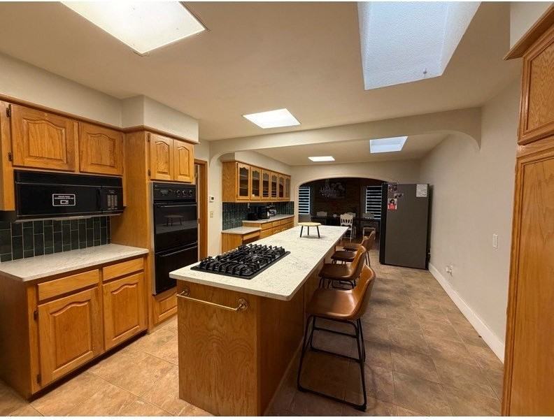1300 W Ohio Ave - Photo 5 of 8