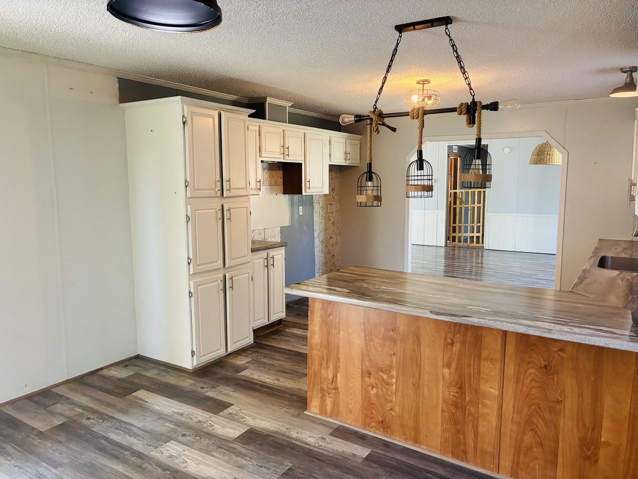 424 E Air Depot Rd #1 - Photo 4 of 13