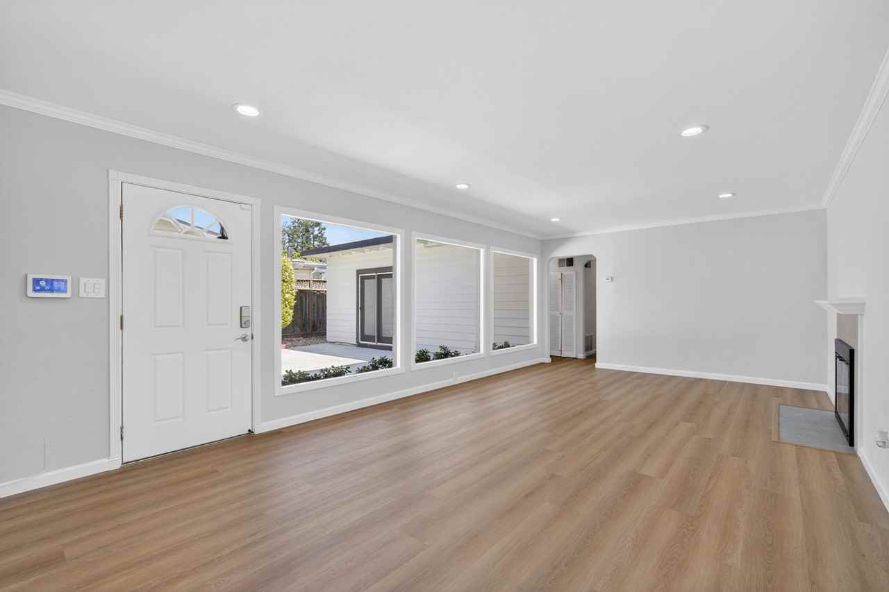 3814 Clough Ave #1 - Photo 3 of 10