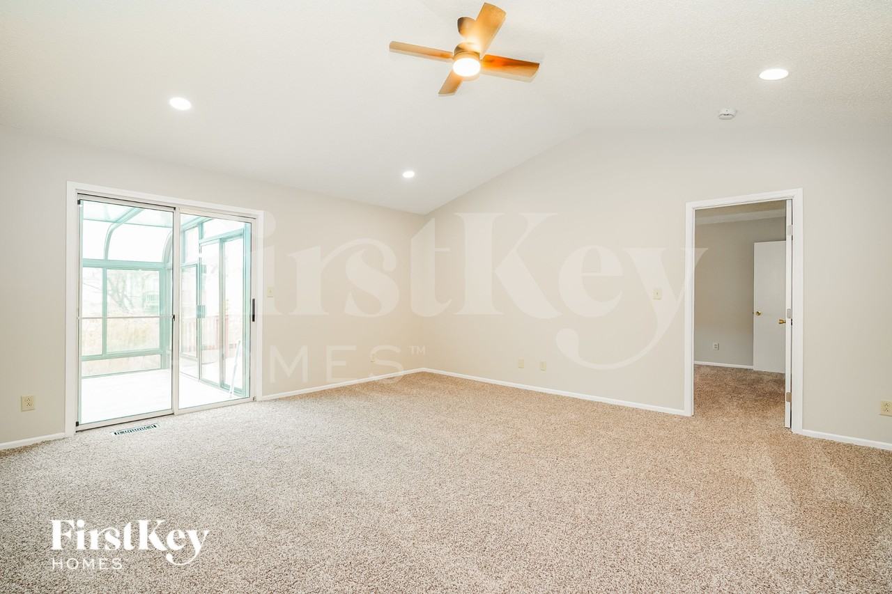 1263 Freshman Dr - Photo 3 of 19