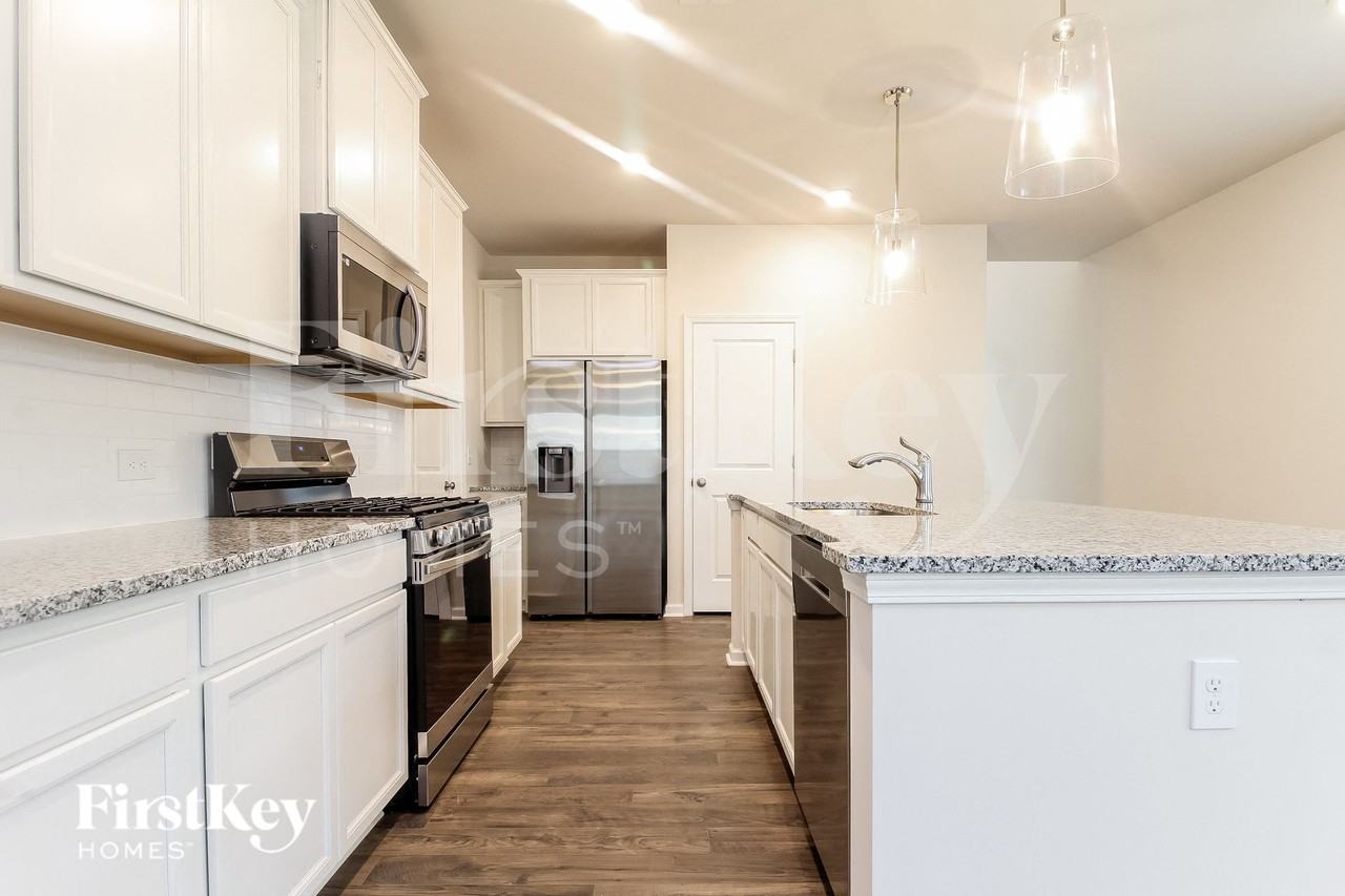 462 Yoshino Cherry Dr - Photo 6 of 16