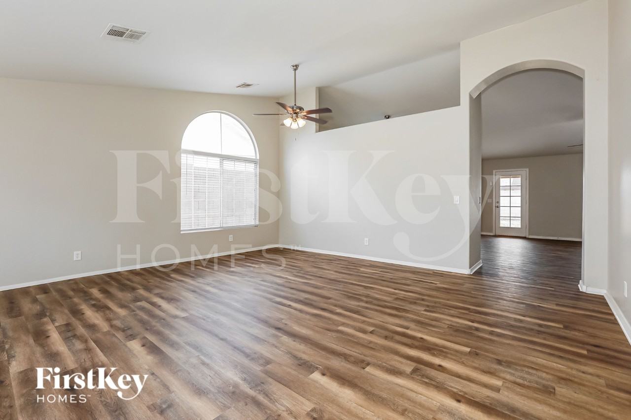 3645 E Shapinsay Dr - Photo 2 of 19