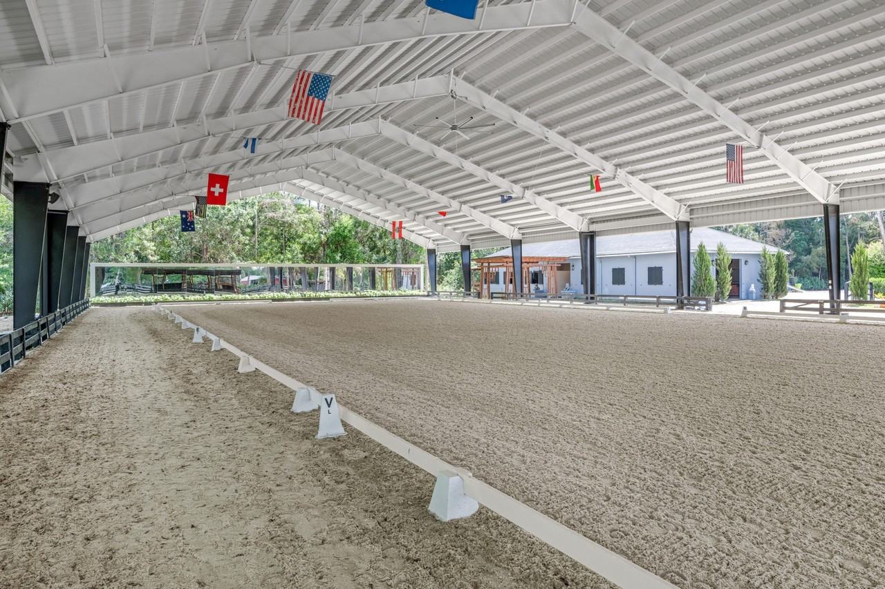 15161 Collecting Canal Rd