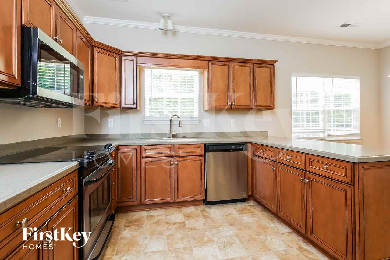 128 Harvest Moon Rd - Photo 7 of 15