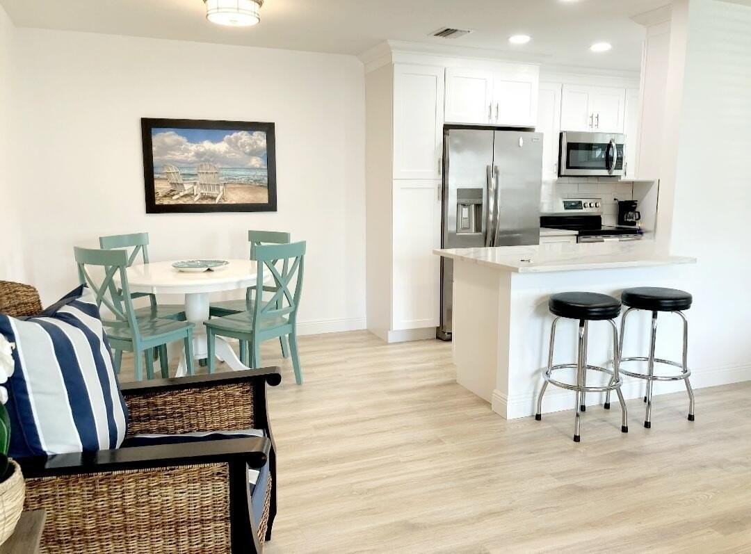 1155 S Drive Cir #A - Photo 7 of 21