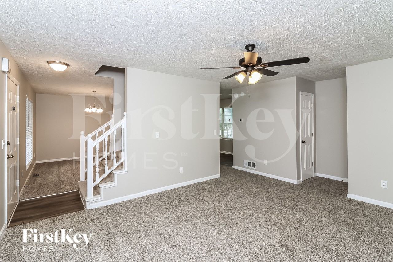 4225 Wexford Downs Way - Photo 3 of 15