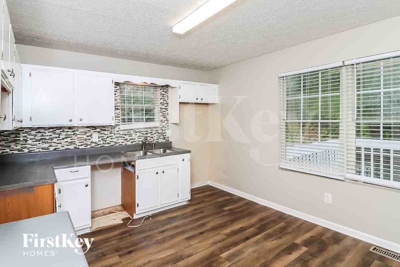 4225 Wexford Downs Way - Photo 6 of 15