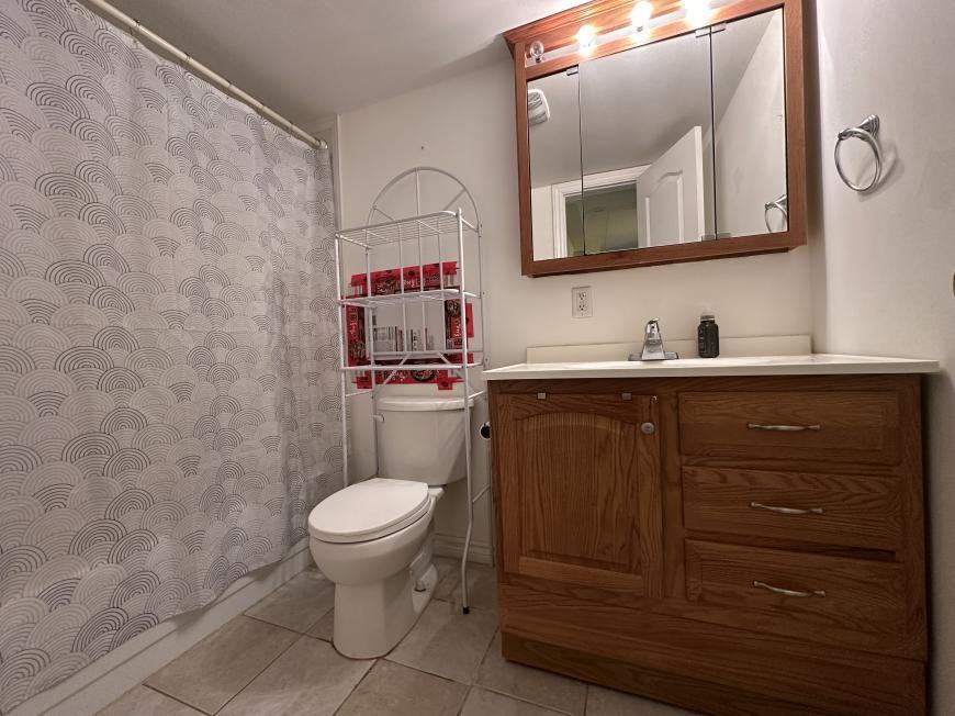 43 Taunton Rd E - Photo 7 of 10