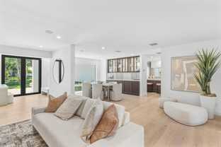 735 Ne 6th St - Photo 1 of 1