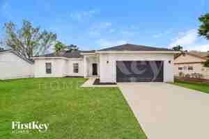 featured image of 1050 E Lombardy Dr