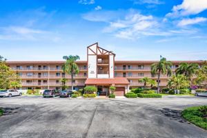 featured image of 7301 Amberly Ln #304