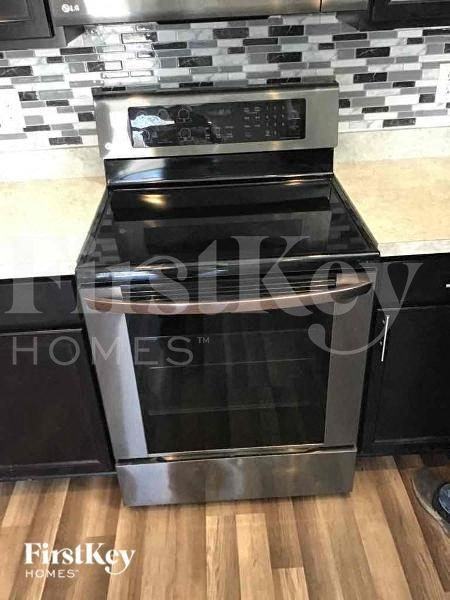 1727 Declaration Dr - Photo 5 of 13