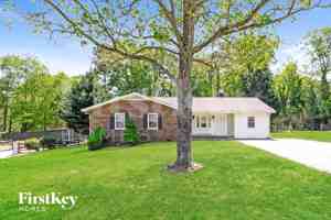 featured image of 184 Fremont Loop