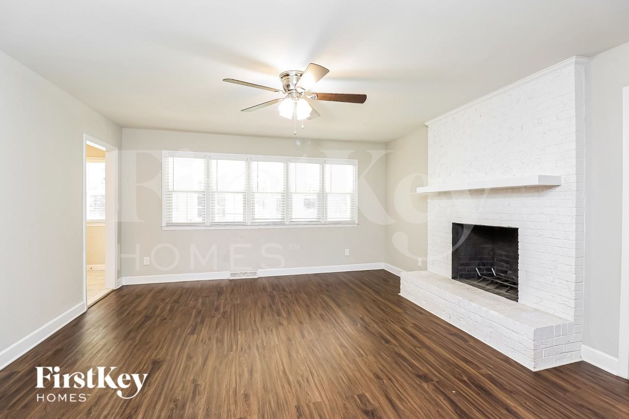 184 Fremont Loop - Photo 4 of 19